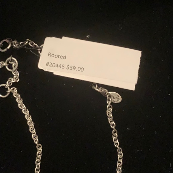 Necklace - Picture 3 of 4